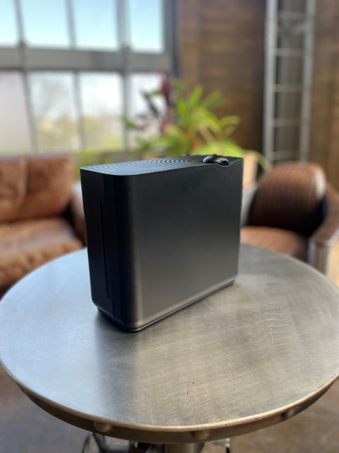 The Grand - Black